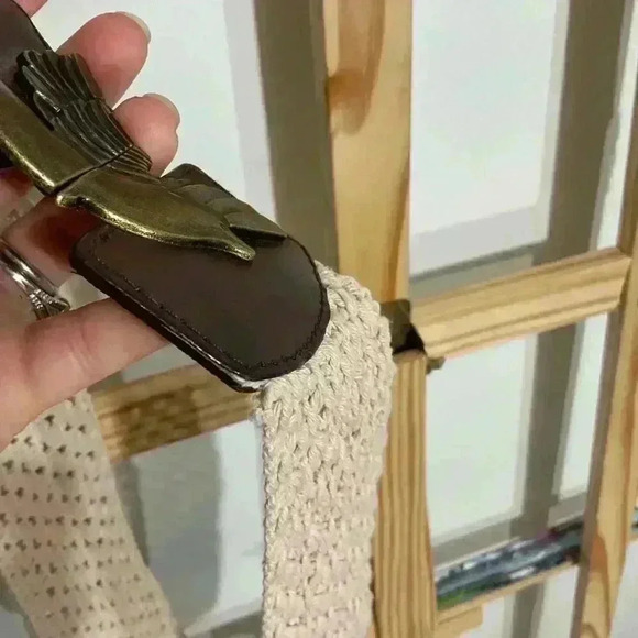 S/M metal bird and crochet belt - Picture 4 of 8